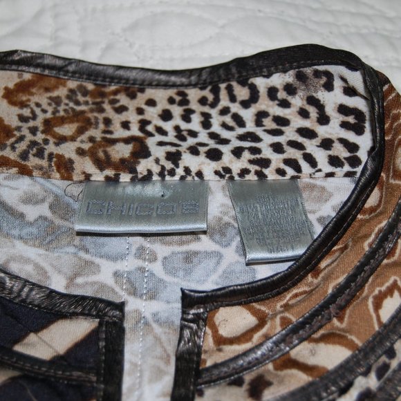 CHICO Animal Print jacket with No closures  Size 1 - Picture 6 of 6